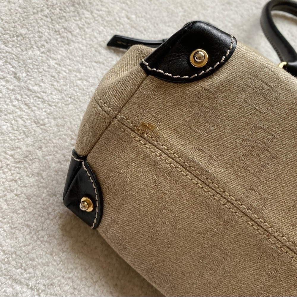 Dooney&Bourke signature Handbag - Picture 7 of 16